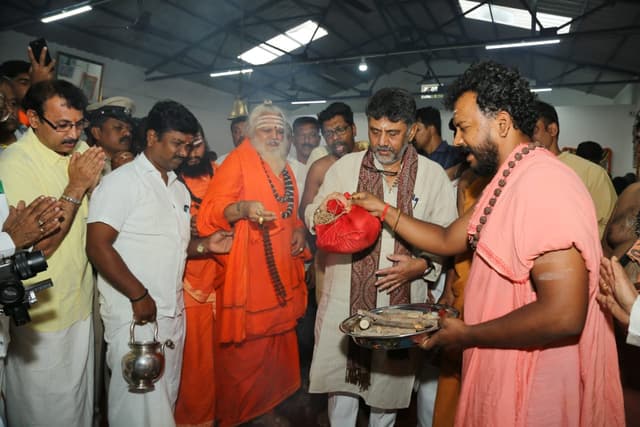 Havan in the residence of politician D K Shivkumar in Bengaluru